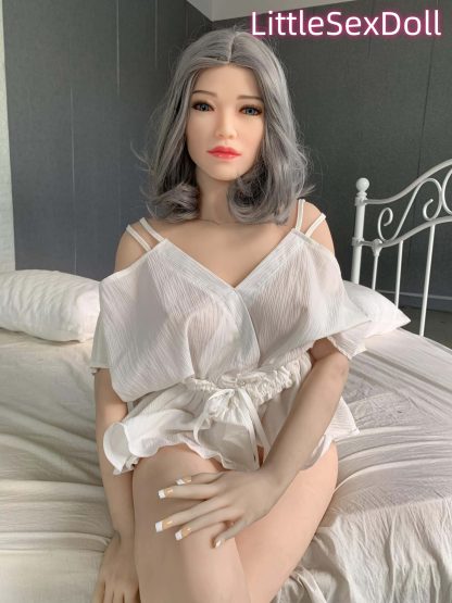 AIBEI Doll 165cm. (5'5") Head #154 - Image 9