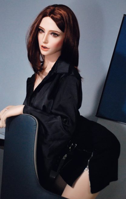 Elsa Babe 165cm/5ft5 - Silicone Sex Doll Mila Bell - Image 3